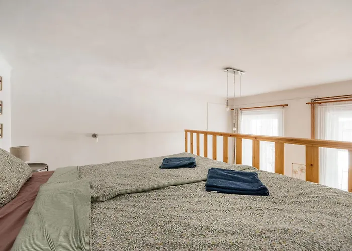Brody Central Apartment
